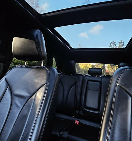 Красный Линкольн МКС, объемом двигателя 2 л и пробегом 175 тыс. км за 15700 $, фото 10 на Automoto.ua