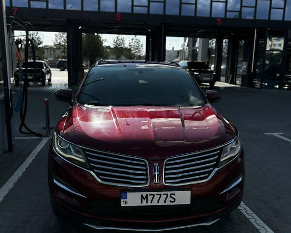 Червоний Лінкольн МКС, об'ємом двигуна 2 л та пробігом 230 тис. км за 10000 $, фото 1 на Automoto.ua