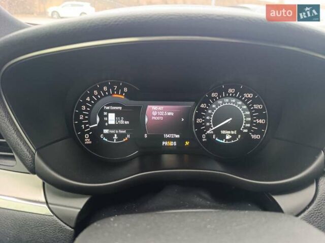 Червоний Лінкольн МКС, об'ємом двигуна 2 л та пробігом 150 тис. км за 16000 $, фото 4 на Automoto.ua