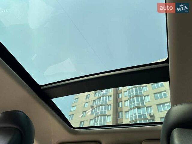 Красный Линкольн МКС, объемом двигателя 2 л и пробегом 13 тыс. км за 17850 $, фото 23 на Automoto.ua