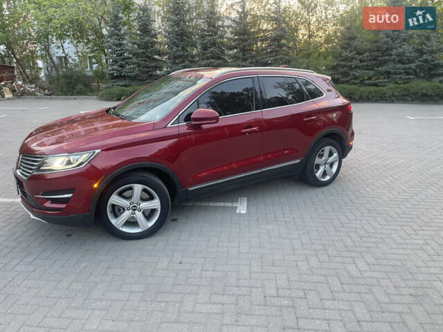 Красный Линкольн МКС, объемом двигателя 2 л и пробегом 115 тыс. км за 16999 $, фото 3 на Automoto.ua