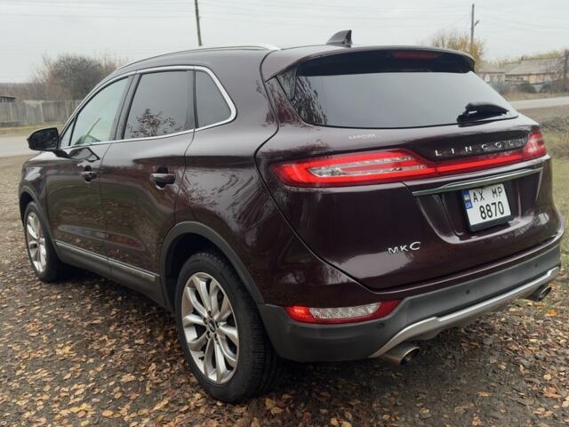 Червоний Лінкольн МКС, об'ємом двигуна 2 л та пробігом 115 тис. км за 21000 $, фото 4 на Automoto.ua