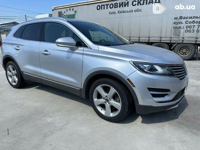 Линкольн МКС, объемом двигателя 2 л и пробегом 105 тыс. км за 15700 $, фото 4 на Automoto.ua