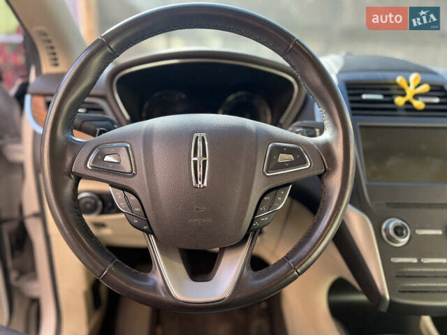 Линкольн МКС, объемом двигателя 0 л и пробегом 121 тыс. км за 14000 $, фото 16 на Automoto.ua