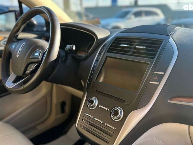 Линкольн МКС, объемом двигателя 2 л и пробегом 33 тыс. км за 18890 $, фото 16 на Automoto.ua