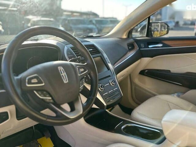 Линкольн МКС, объемом двигателя 2 л и пробегом 33 тыс. км за 18890 $, фото 8 на Automoto.ua