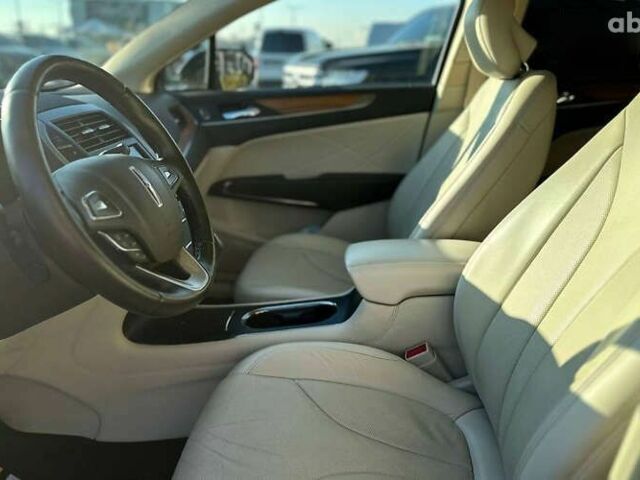 Линкольн МКС, объемом двигателя 2 л и пробегом 33 тыс. км за 18890 $, фото 9 на Automoto.ua