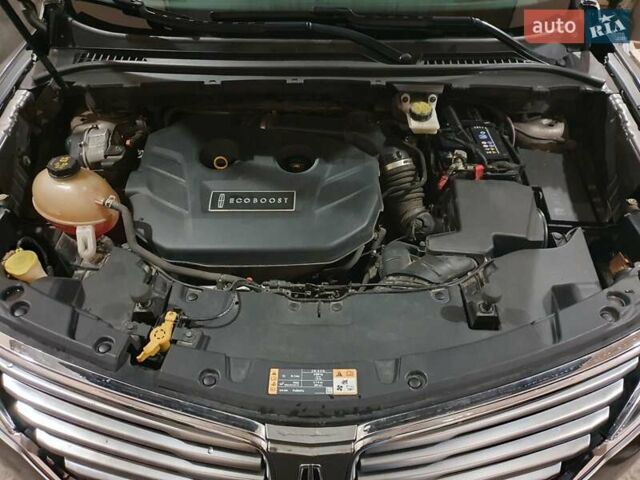 Лінкольн МКС, об'ємом двигуна 2 л та пробігом 136 тис. км за 13700 $, фото 14 на Automoto.ua