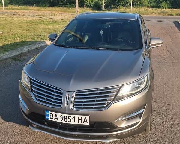 Линкольн МКС, объемом двигателя 2 л и пробегом 63 тыс. км за 17200 $, фото 3 на Automoto.ua