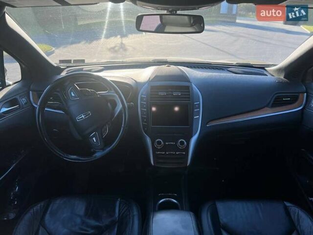 Линкольн МКС, объемом двигателя 2.3 л и пробегом 118 тыс. км за 17300 $, фото 5 на Automoto.ua
