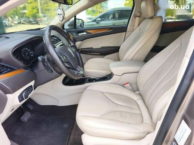 Линкольн МКС, объемом двигателя 2 л и пробегом 85 тыс. км за 18900 $, фото 9 на Automoto.ua
