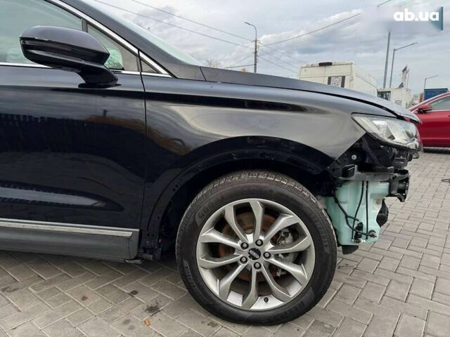 Линкольн МКС, объемом двигателя 2 л и пробегом 151 тыс. км за 9500 $, фото 16 на Automoto.ua