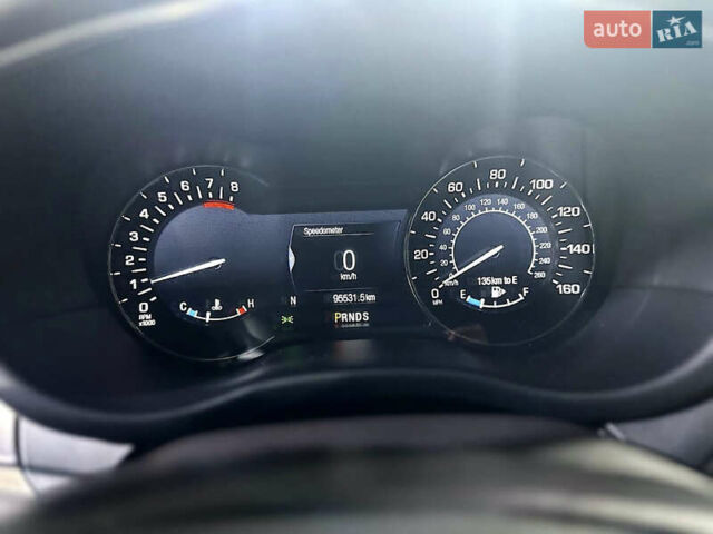 Лінкольн МКС, об'ємом двигуна 2 л та пробігом 96 тис. км за 18200 $, фото 17 на Automoto.ua