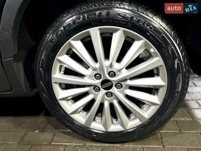 Лінкольн МКС, об'ємом двигуна 2 л та пробігом 96 тис. км за 18200 $, фото 10 на Automoto.ua