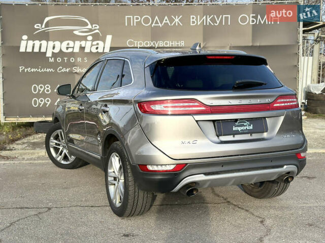 Жовтий Лінкольн МКС, об'ємом двигуна 2 л та пробігом 176 тис. км за 14990 $, фото 7 на Automoto.ua