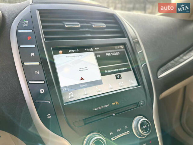 Жовтий Лінкольн МКС, об'ємом двигуна 2 л та пробігом 176 тис. км за 14990 $, фото 16 на Automoto.ua