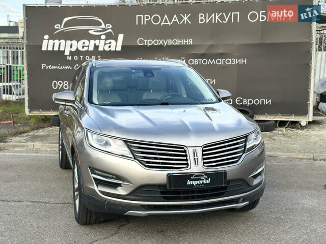 Жовтий Лінкольн МКС, об'ємом двигуна 2 л та пробігом 176 тис. км за 14990 $, фото 1 на Automoto.ua