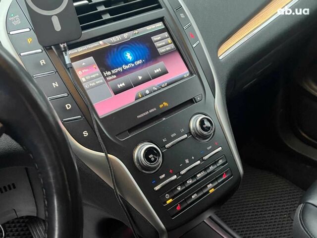 Серый Линкольн МКС, объемом двигателя 2 л и пробегом 146 тыс. км за 13740 $, фото 27 на Automoto.ua