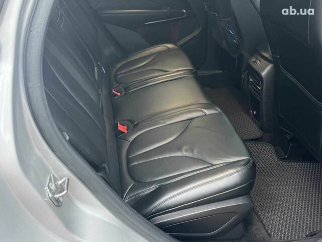 Серый Линкольн МКС, объемом двигателя 2 л и пробегом 146 тыс. км за 13740 $, фото 19 на Automoto.ua