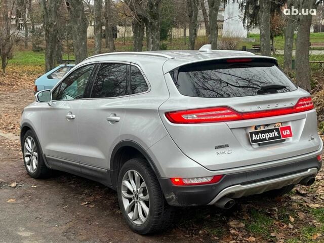 Серый Линкольн МКС, объемом двигателя 2 л и пробегом 146 тыс. км за 13740 $, фото 7 на Automoto.ua