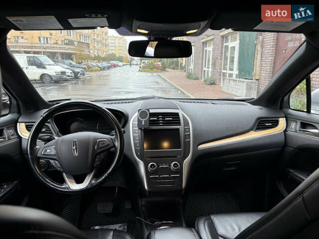 Серый Линкольн МКС, объемом двигателя 2 л и пробегом 146 тыс. км за 13000 $, фото 11 на Automoto.ua