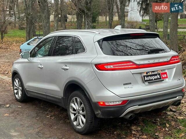 Серый Линкольн МКС, объемом двигателя 2 л и пробегом 146 тыс. км за 13740 $, фото 7 на Automoto.ua