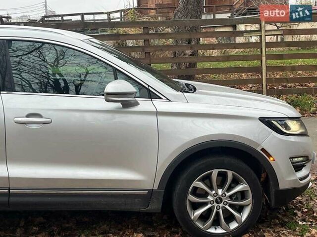 Серый Линкольн МКС, объемом двигателя 2 л и пробегом 146 тыс. км за 13740 $, фото 13 на Automoto.ua