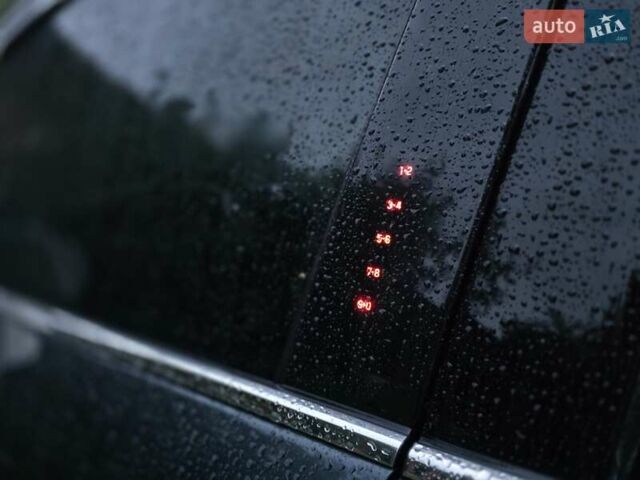 Сірий Лінкольн МКС, об'ємом двигуна 2 л та пробігом 230 тис. км за 14500 $, фото 50 на Automoto.ua