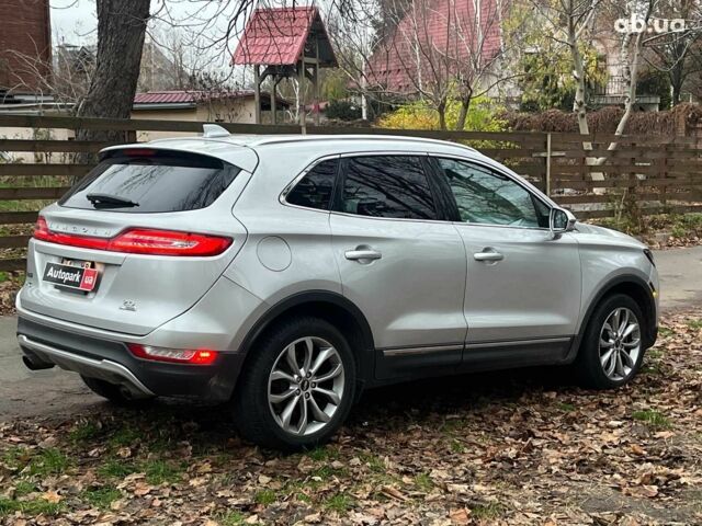 Серый Линкольн МКС, объемом двигателя 2 л и пробегом 146 тыс. км за 13740 $, фото 11 на Automoto.ua