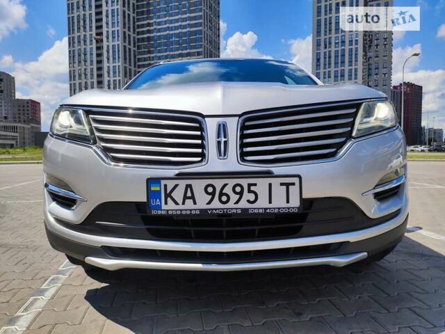 Серый Линкольн МКС, объемом двигателя 2.26 л и пробегом 143 тыс. км за 14900 $, фото 8 на Automoto.ua