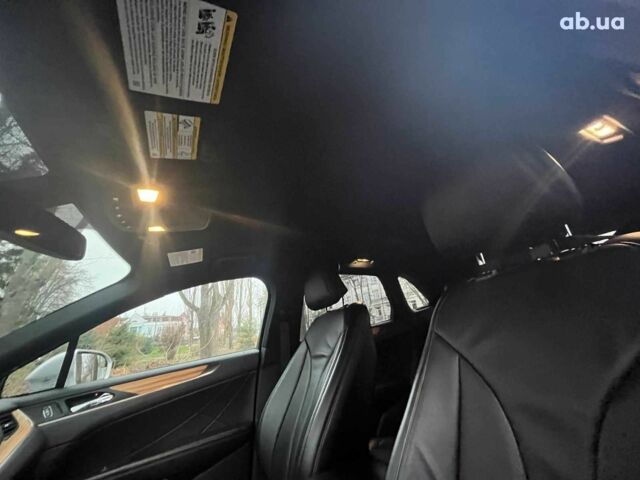 Серый Линкольн МКС, объемом двигателя 2 л и пробегом 146 тыс. км за 13740 $, фото 30 на Automoto.ua