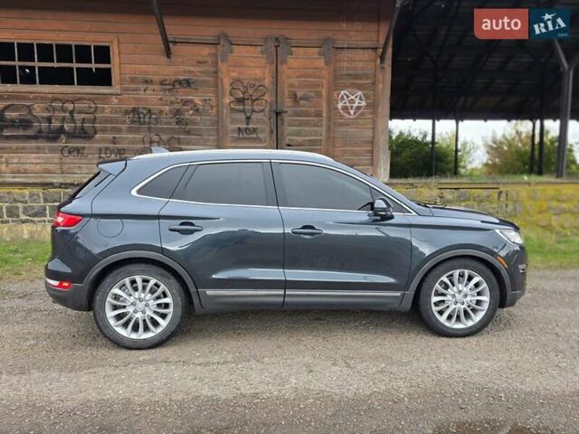 Сірий Лінкольн МКС, об'ємом двигуна 2 л та пробігом 230 тис. км за 14500 $, фото 4 на Automoto.ua