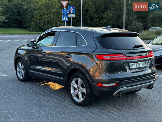 Сірий Лінкольн МКС, об'ємом двигуна 2 л та пробігом 140 тис. км за 14200 $, фото 1 на Automoto.ua