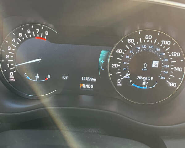 Серый Линкольн МКС, объемом двигателя 2 л и пробегом 141 тыс. км за 15500 $, фото 18 на Automoto.ua