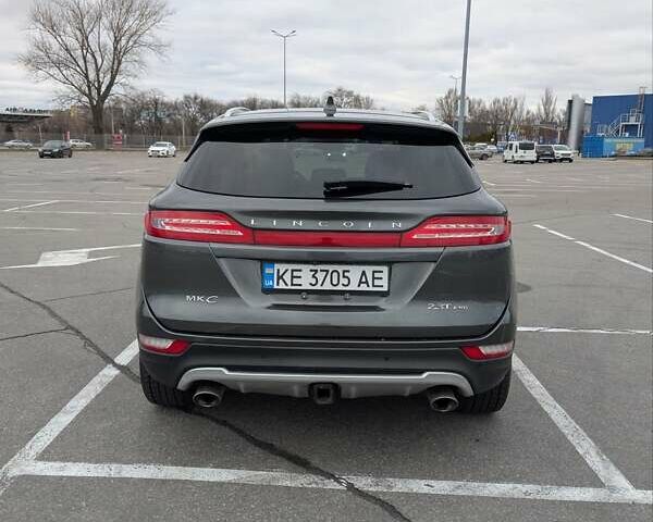 Сірий Лінкольн МКС, об'ємом двигуна 2.3 л та пробігом 151 тис. км за 19000 $, фото 4 на Automoto.ua