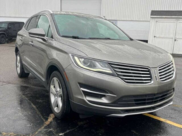 Серый Линкольн МКС, объемом двигателя 2 л и пробегом 70 тыс. км за 11000 $, фото 1 на Automoto.ua