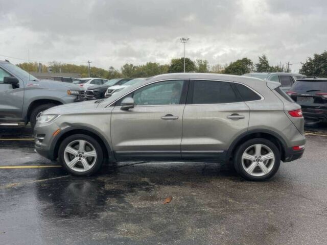 Серый Линкольн МКС, объемом двигателя 2 л и пробегом 70 тыс. км за 11000 $, фото 3 на Automoto.ua