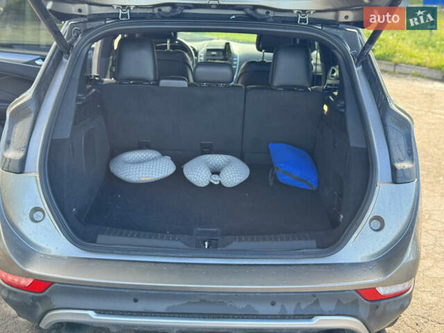 Сірий Лінкольн МКС, об'ємом двигуна 2 л та пробігом 113 тис. км за 12800 $, фото 15 на Automoto.ua