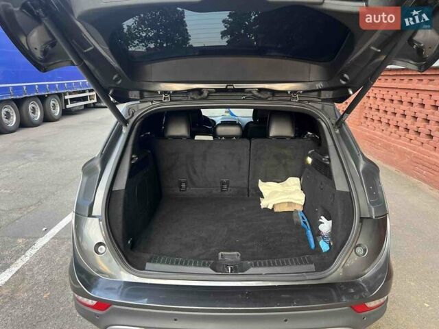 Сірий Лінкольн МКС, об'ємом двигуна 2 л та пробігом 142 тис. км за 14999 $, фото 4 на Automoto.ua