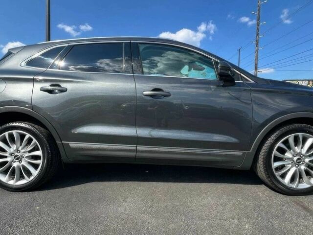 Серый Линкольн МКС, объемом двигателя 2 л и пробегом 50 тыс. км за 3800 $, фото 3 на Automoto.ua