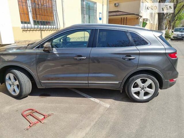 Сірий Лінкольн МКС, об'ємом двигуна 2 л та пробігом 81 тис. км за 17555 $, фото 2 на Automoto.ua