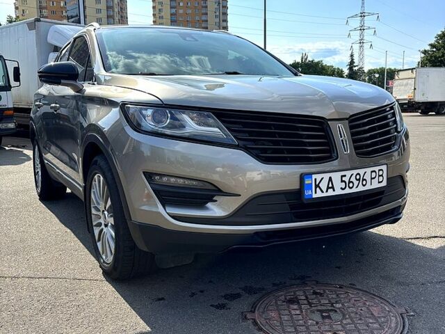 Сірий Лінкольн МКС, об'ємом двигуна 2 л та пробігом 85 тис. км за 18200 $, фото 2 на Automoto.ua