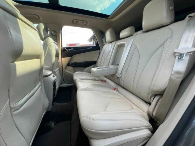 Серый Линкольн МКС, объемом двигателя 2 л и пробегом 50 тыс. км за 3800 $, фото 11 на Automoto.ua