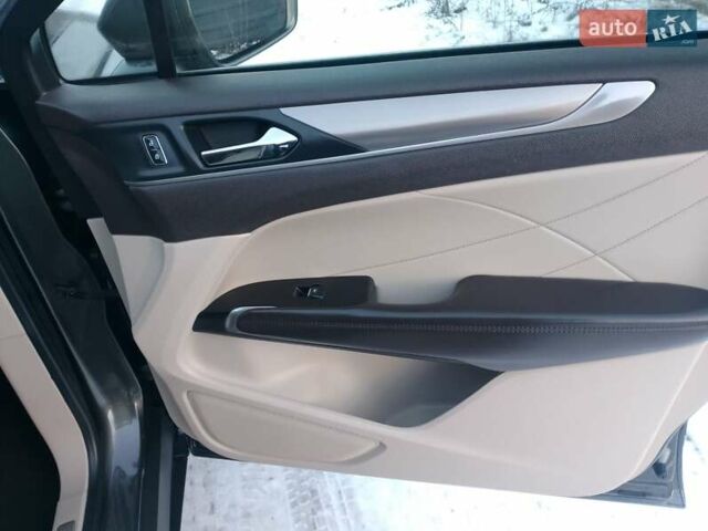 Сірий Лінкольн МКС, об'ємом двигуна 2 л та пробігом 117 тис. км за 17000 $, фото 40 на Automoto.ua