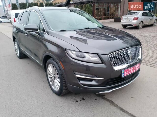 Сірий Лінкольн МКС, об'ємом двигуна 2 л та пробігом 117 тис. км за 17000 $, фото 2 на Automoto.ua
