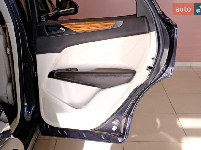 Синій Лінкольн МКС, об'ємом двигуна 2 л та пробігом 139 тис. км за 15900 $, фото 26 на Automoto.ua