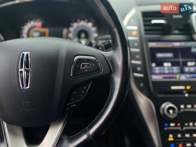 Синій Лінкольн МКС, об'ємом двигуна 2 л та пробігом 152 тис. км за 15490 $, фото 32 на Automoto.ua
