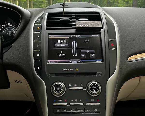 Синий Линкольн МКС, объемом двигателя 2 л и пробегом 258 тыс. км за 10500 $, фото 17 на Automoto.ua