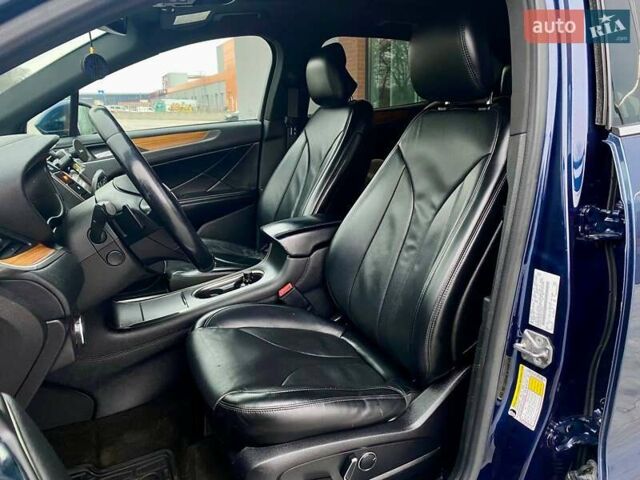 Синій Лінкольн МКС, об'ємом двигуна 2 л та пробігом 152 тис. км за 15490 $, фото 24 на Automoto.ua