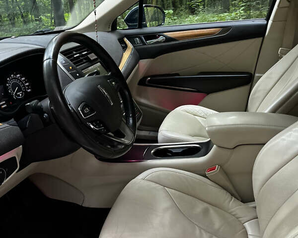 Синий Линкольн МКС, объемом двигателя 2 л и пробегом 258 тыс. км за 10500 $, фото 16 на Automoto.ua